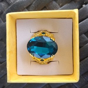 Large Aquamarine Goldtone Ring with Rhinestones size 8